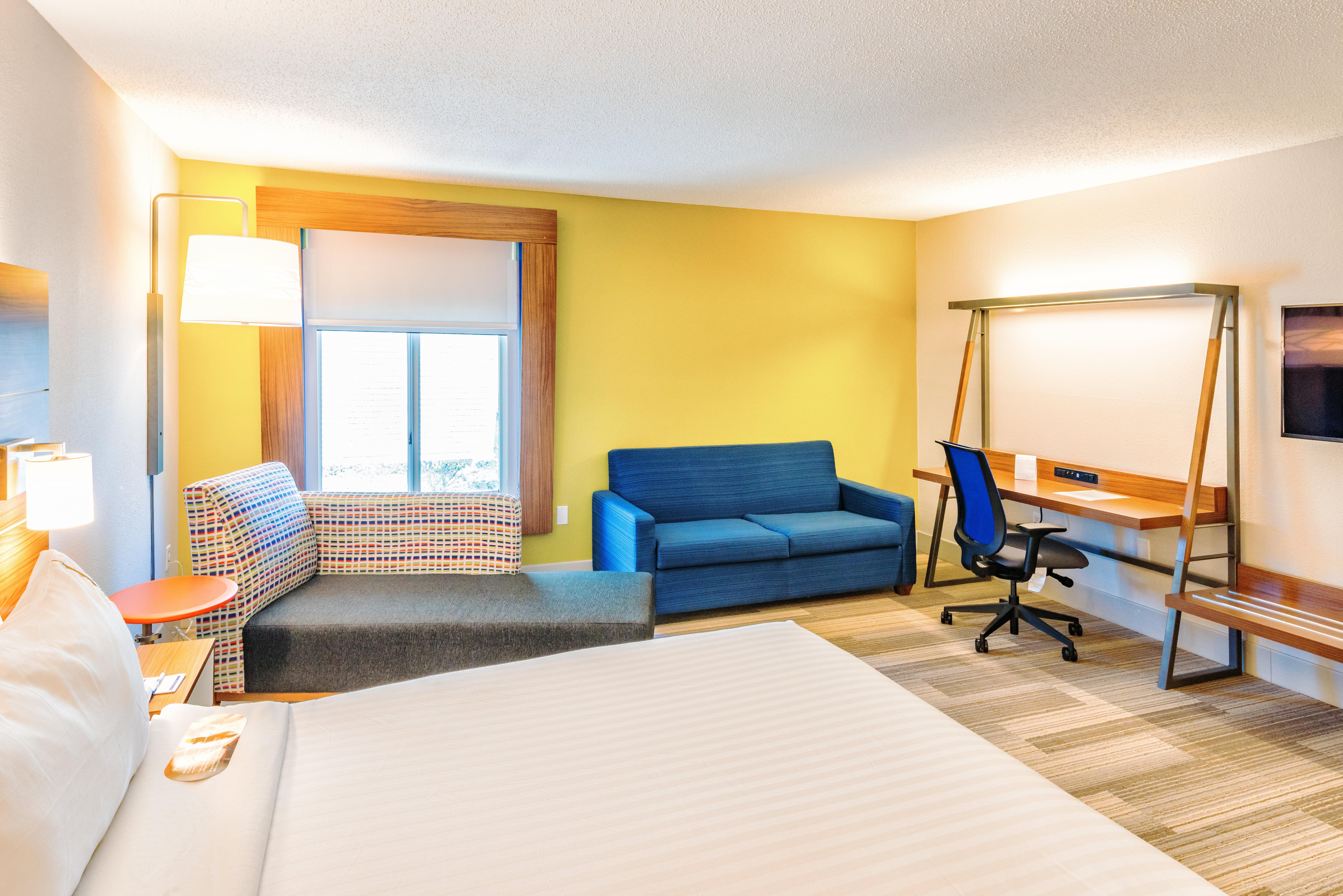 Holiday Inn Express Charleston Us Highway 17 & I-526 By Ihg Exterior photo